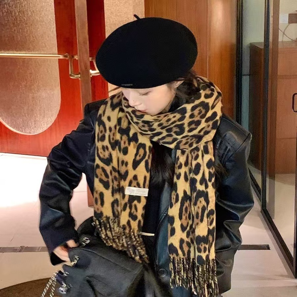 ผ้าพันคอเสือดาวลาย 190*70 ซม.  - Woven Scarf Blanket บทวิจารณ์และราคา